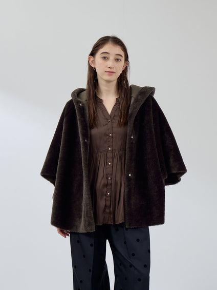 ショートファーボンディングケープコート