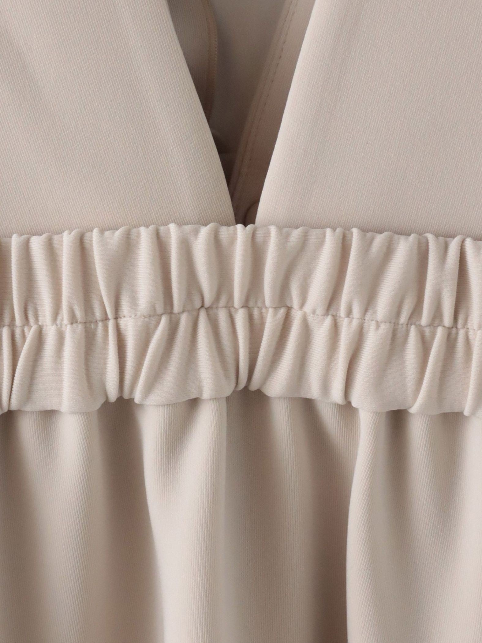 ダンボールフリルジャンパースカート