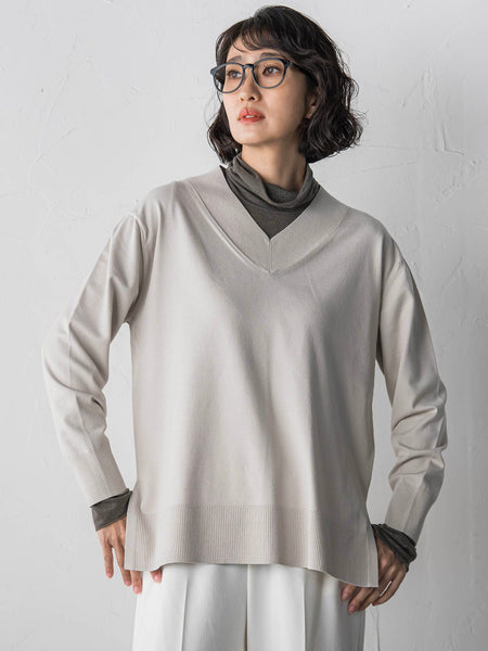 Vネックニット≪手洗い可能≫