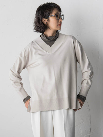 Vネックニット≪手洗い可能≫