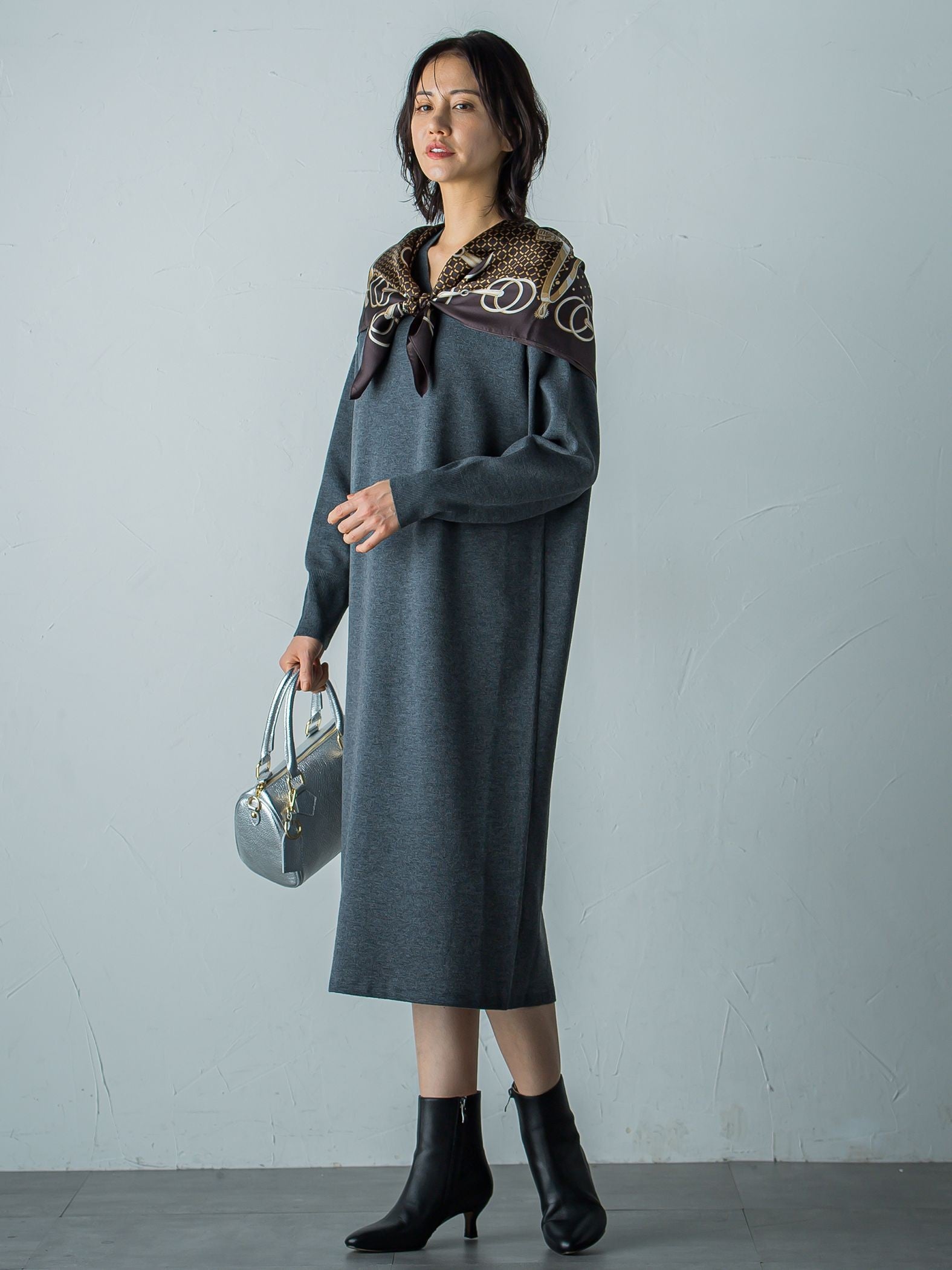 【WEB限定】Vネックニットワンピース≪丈長めあり/手洗い可能≫