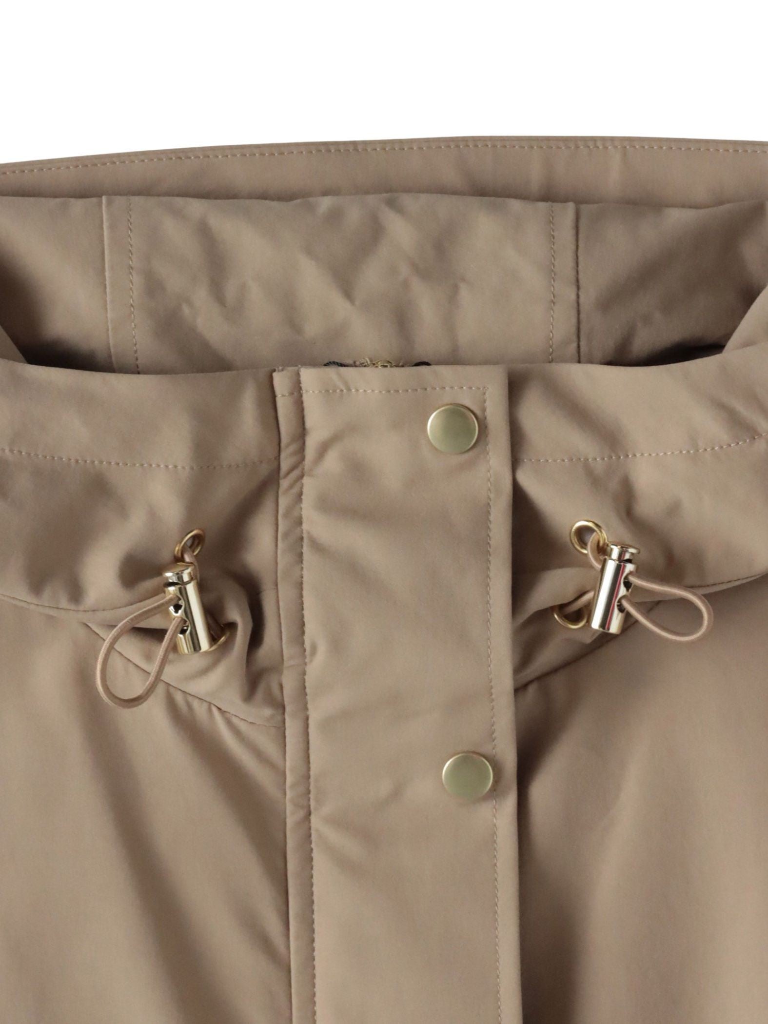 【WEB限定】”シルエット自在な毎日着たくなる”マウンテンパーカー