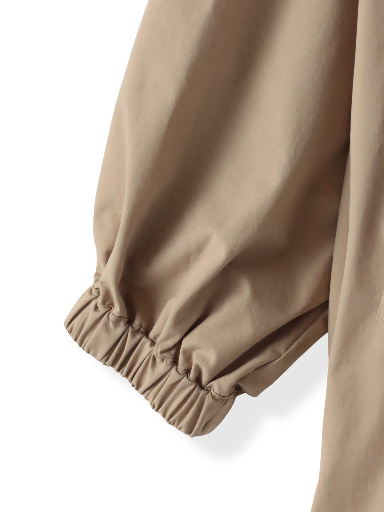 【WEB限定】”シルエット自在な毎日着たくなる”マウンテンパーカー