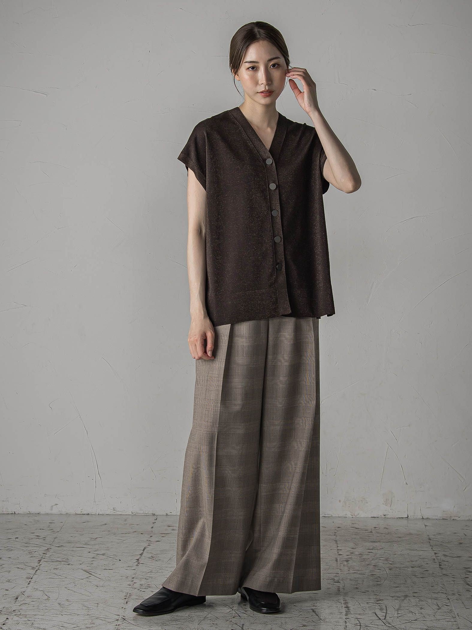 ”一枚でもレイヤードにも”ラメニットジレ≪手洗い可能≫