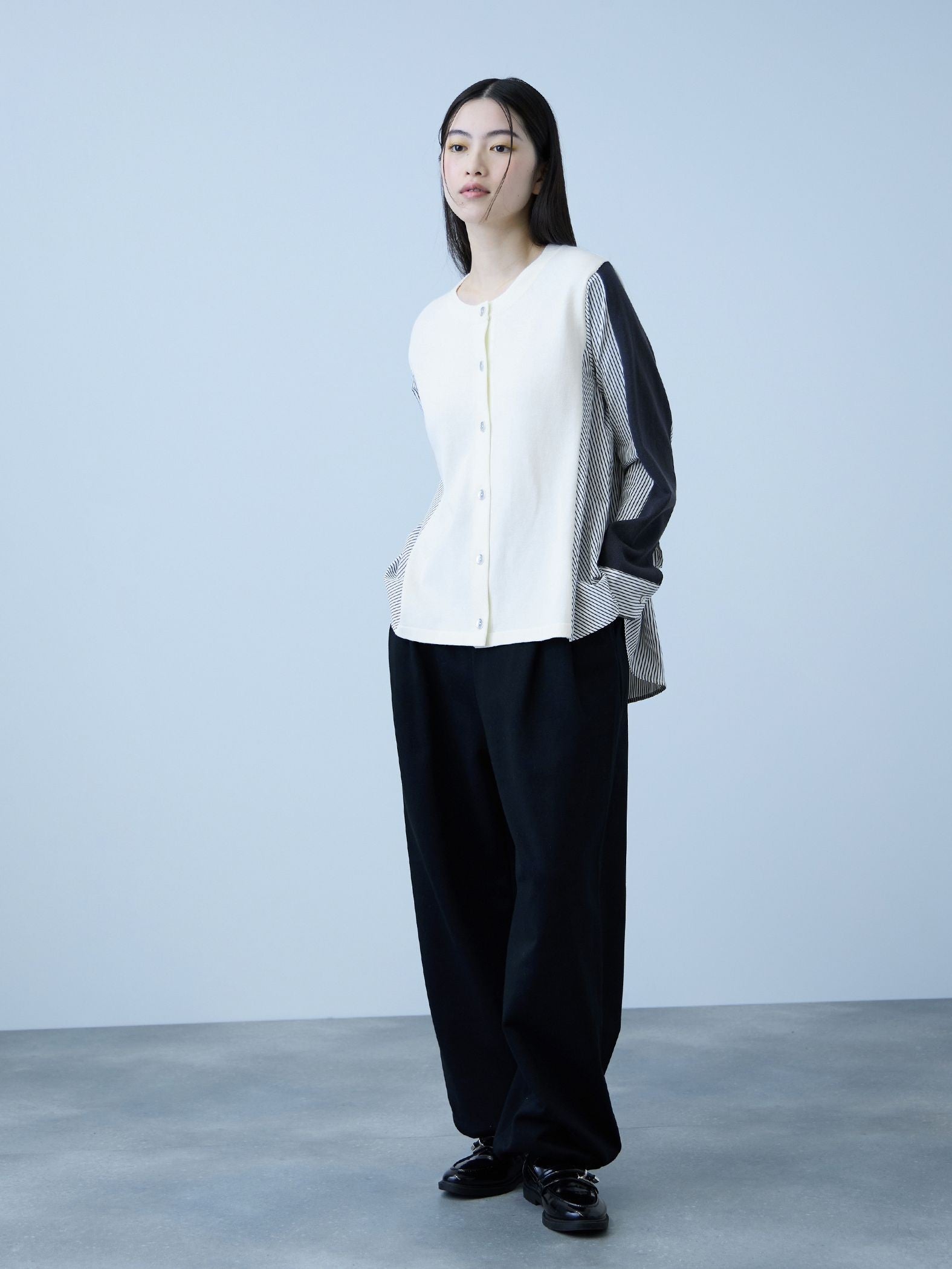 異素材切替クルーネックニットカーディガン