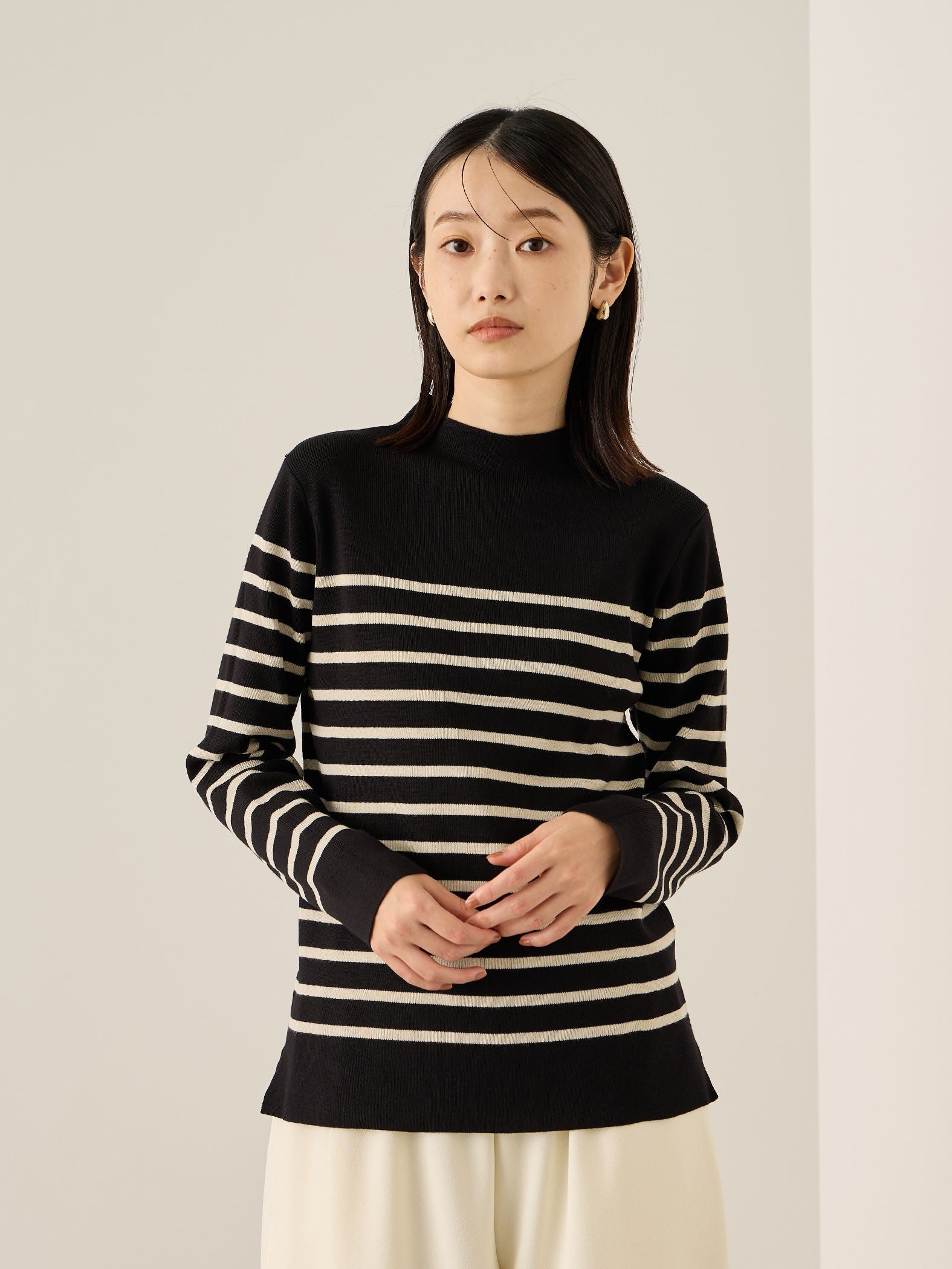 ハイネック総針ニットプルオーバー≪手洗い可能≫