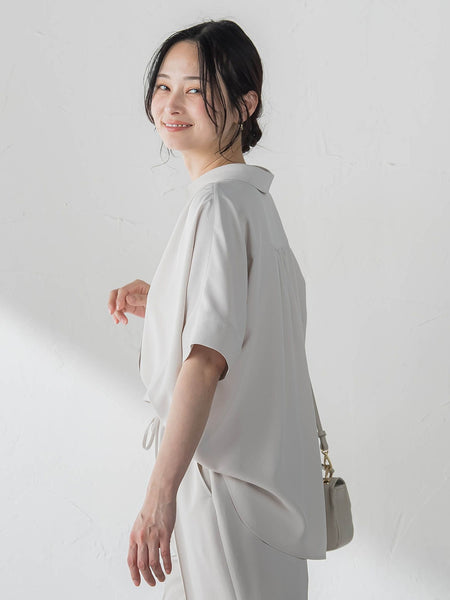 ≪シリーズ累計2万枚突破！≫【涼・美・楽】スキッパーブラウス