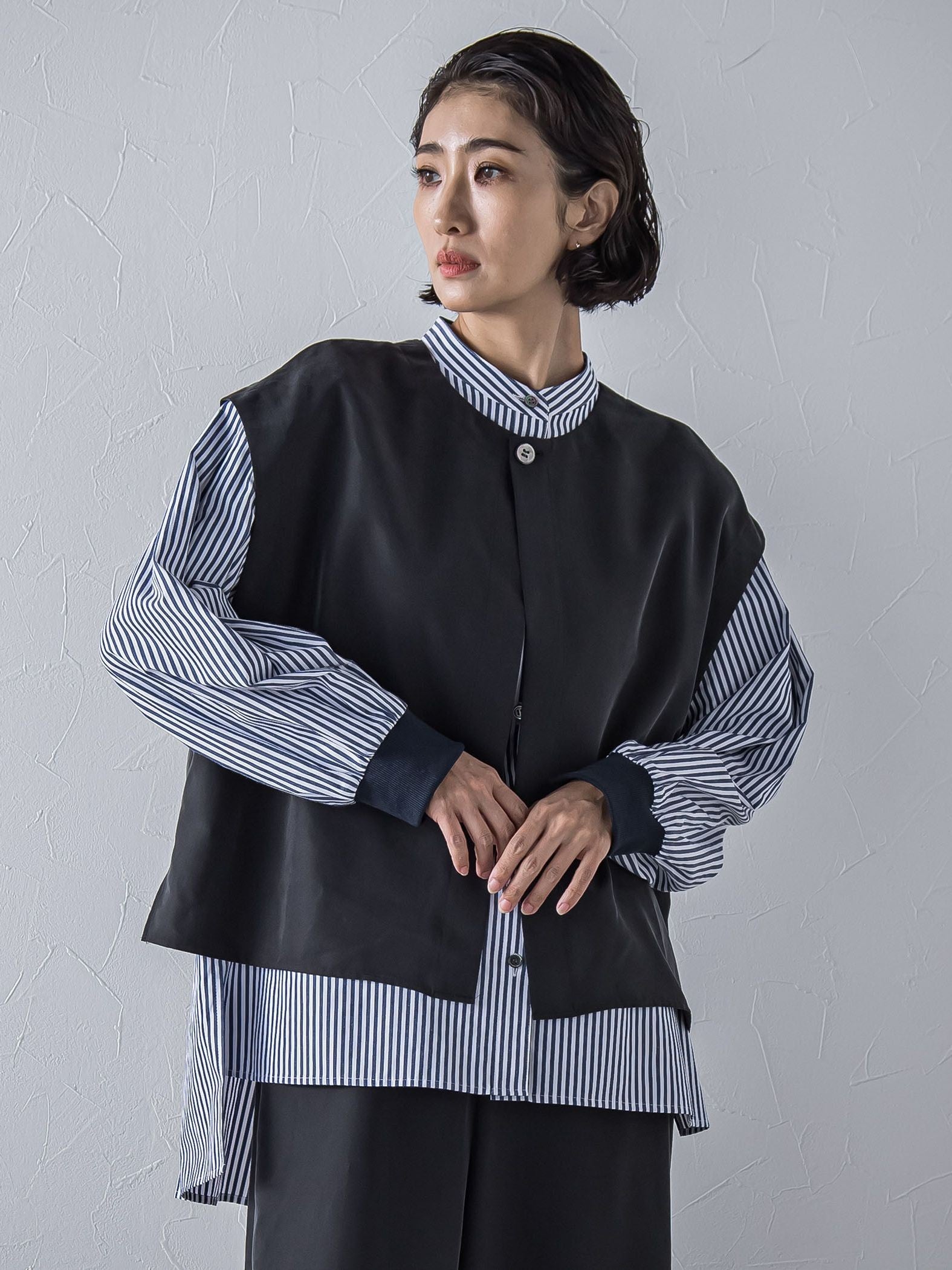 【大きいサイズ】【biyori/極】”こなれ袖がポイント”バンドカラーシャツ