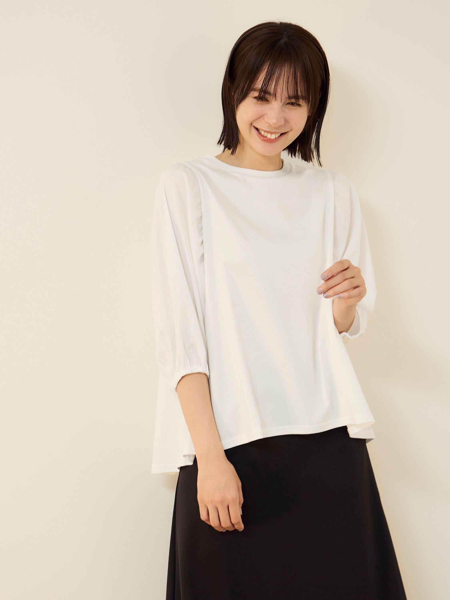 【機能するミニマル服】切替プルオーバー