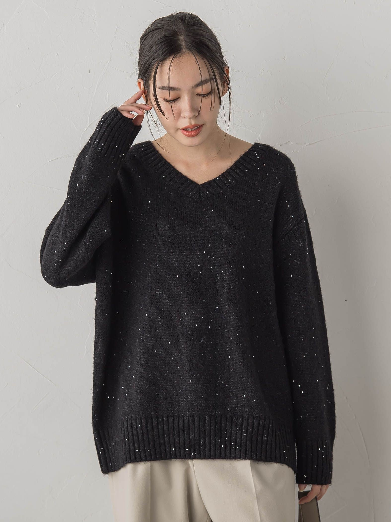 スパンコールVネックニット≪手洗い可能≫