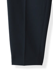 美シルエットテーパードパンツ