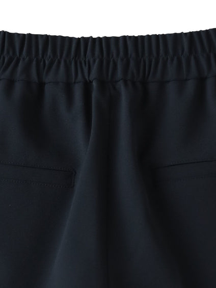 美シルエットテーパードパンツ