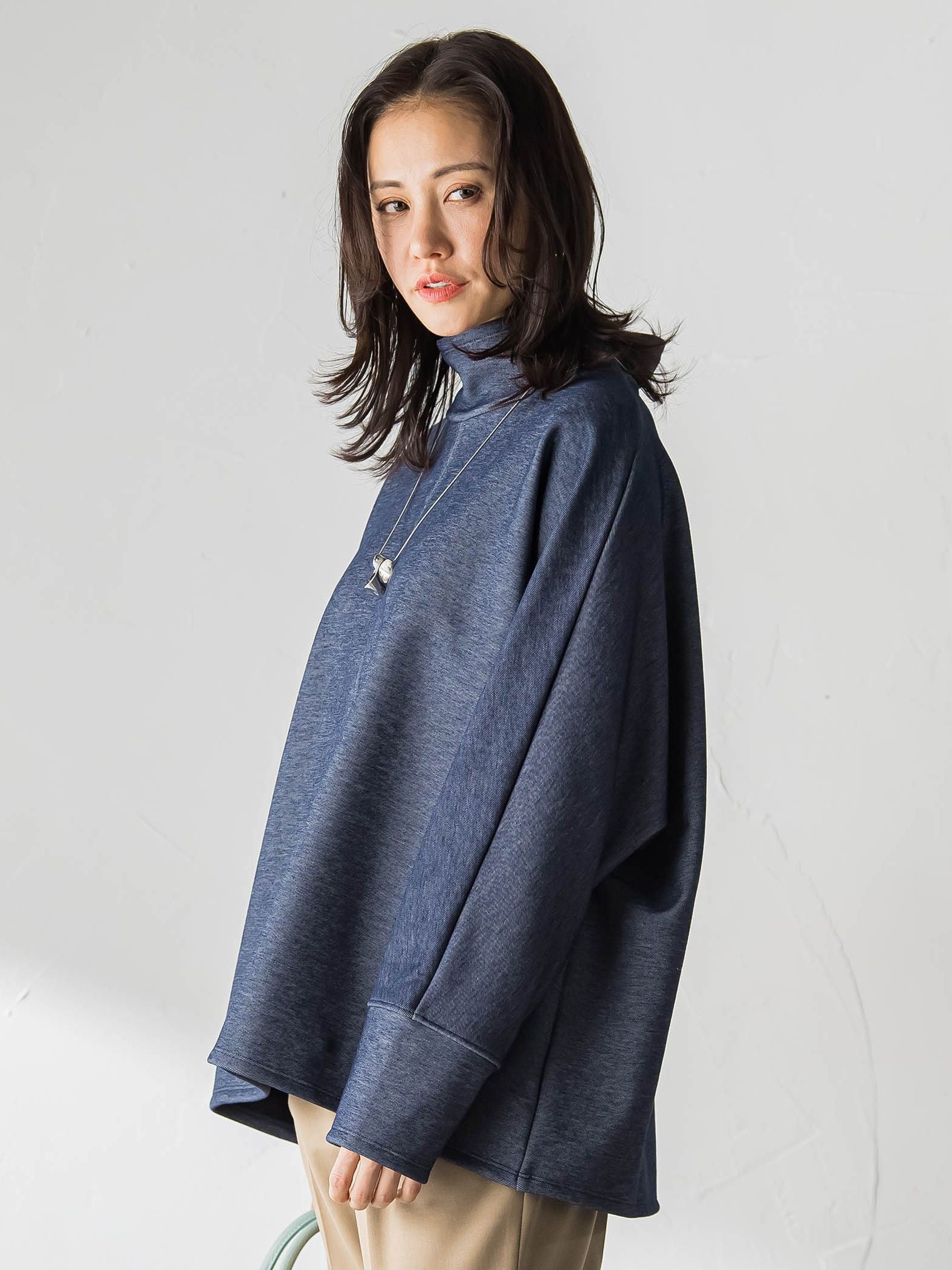 【WEB限定】裏毛布スタンドネックプルオーバー≪毛玉防止・ストレッチ≫