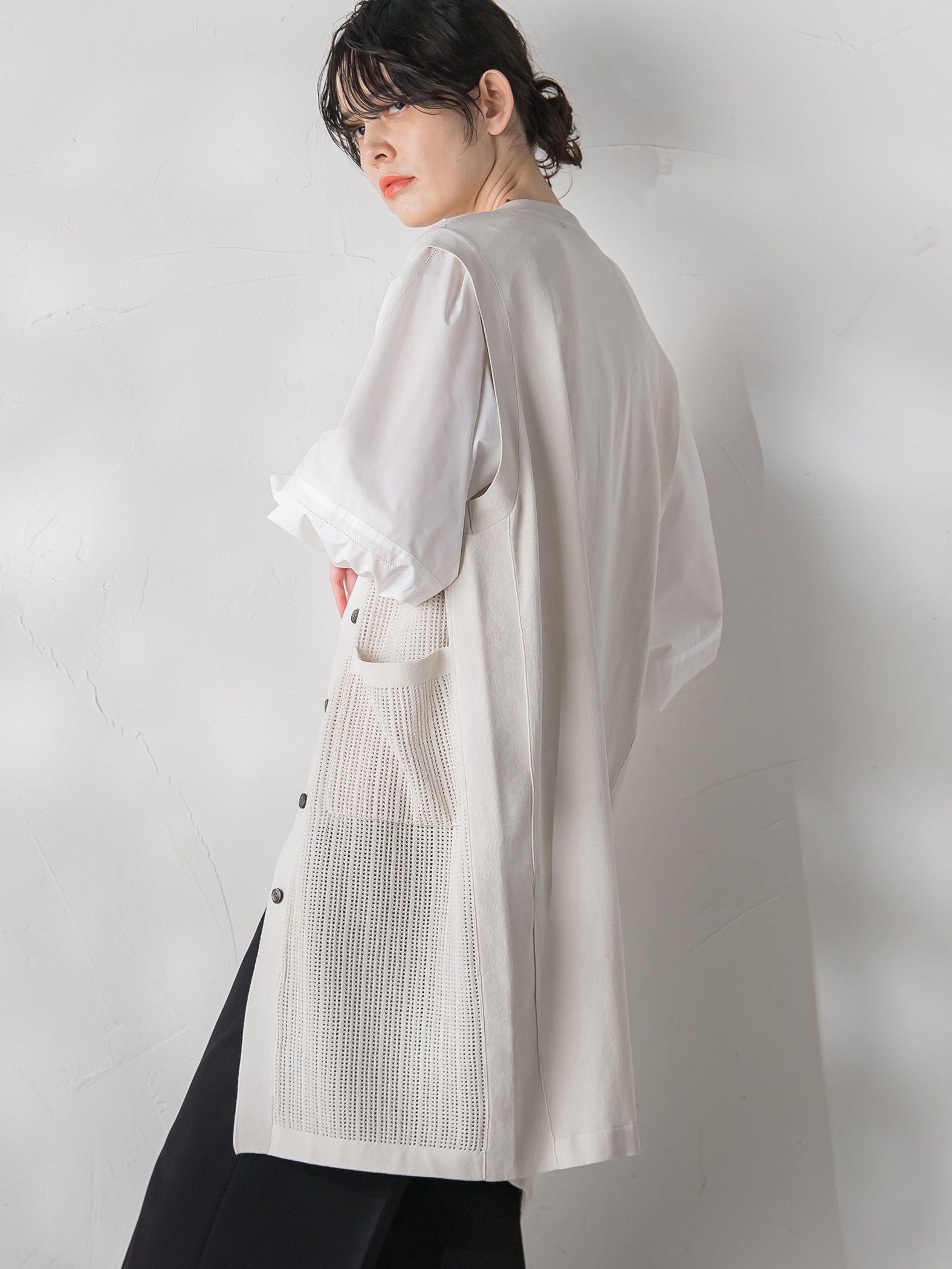 【大きいサイズ】シアトルメッシュニットジレ≪手洗い可能≫