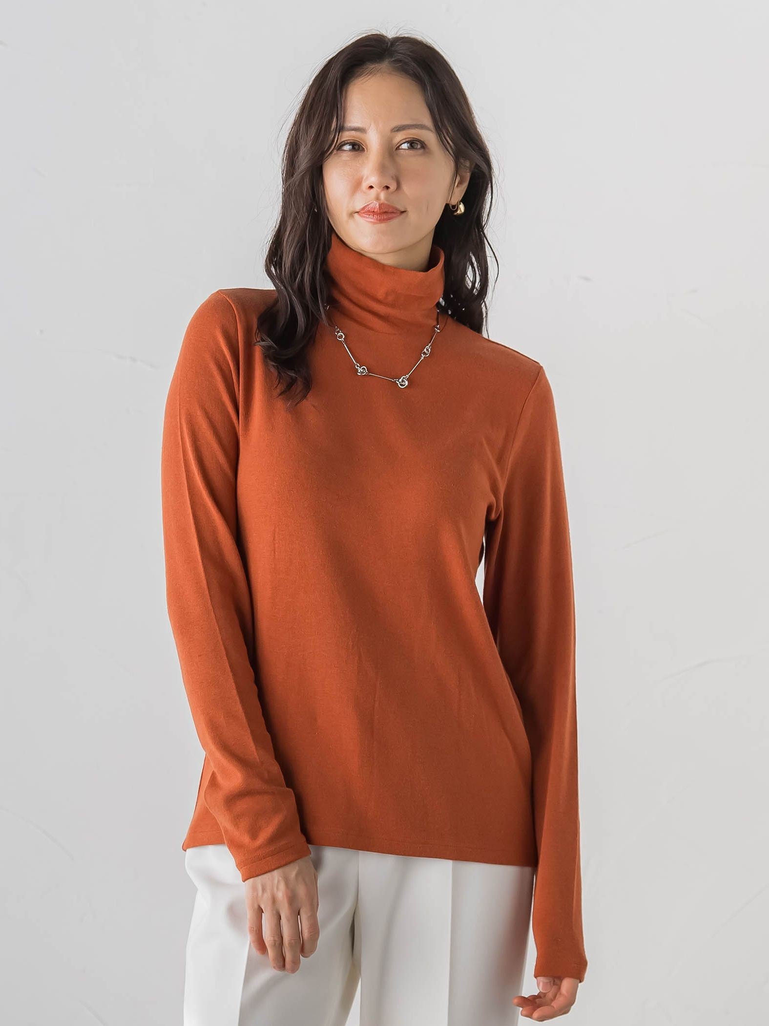 【WEB限定】【Skinea】≪着るスキンケア≫タートルネックカットソー