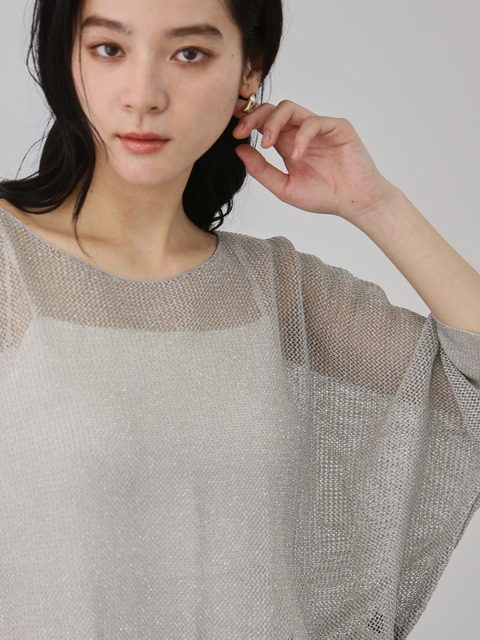 リネニースパークリングニットプルオーバー