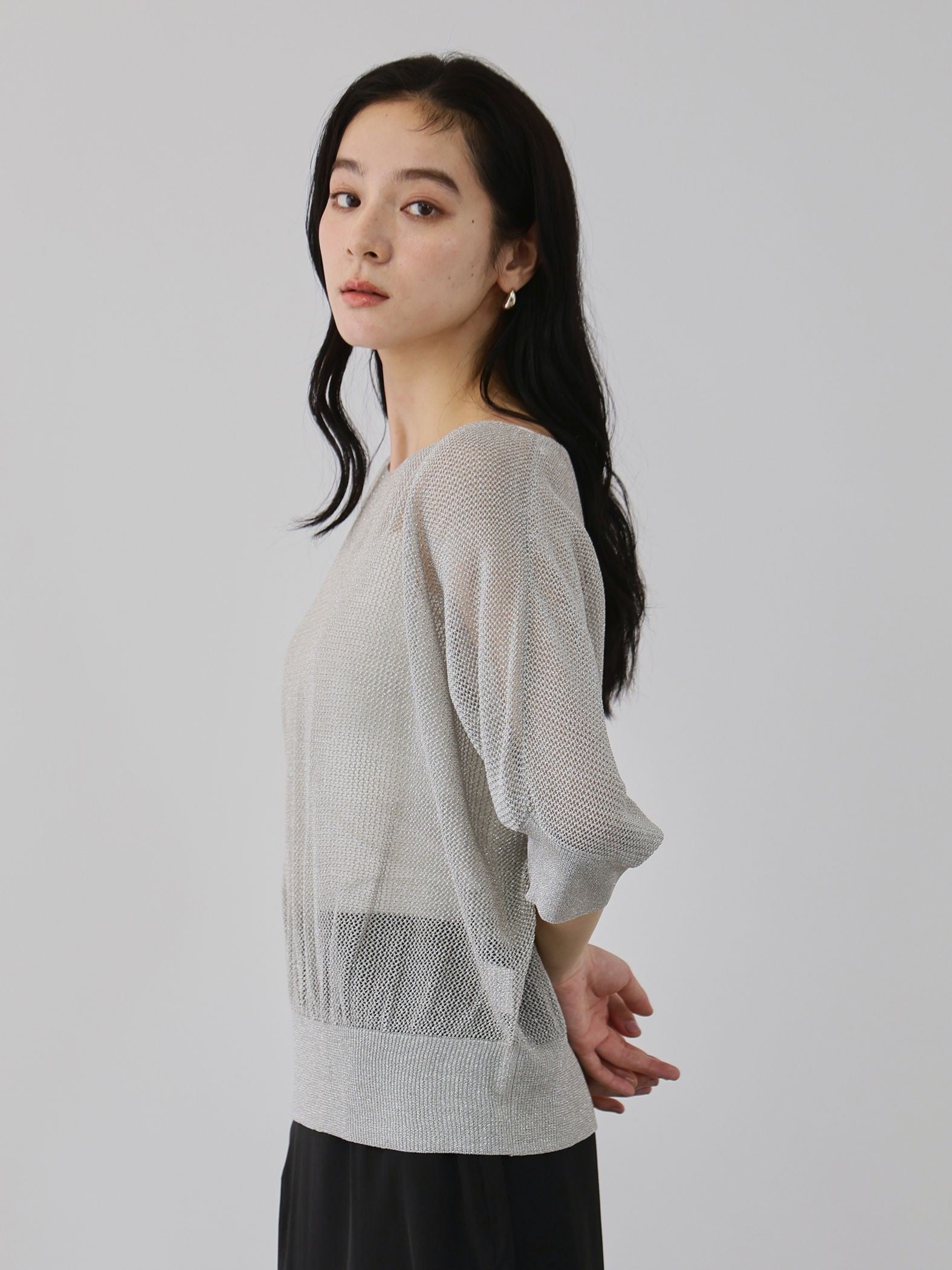 リネニースパークリングニットプルオーバー