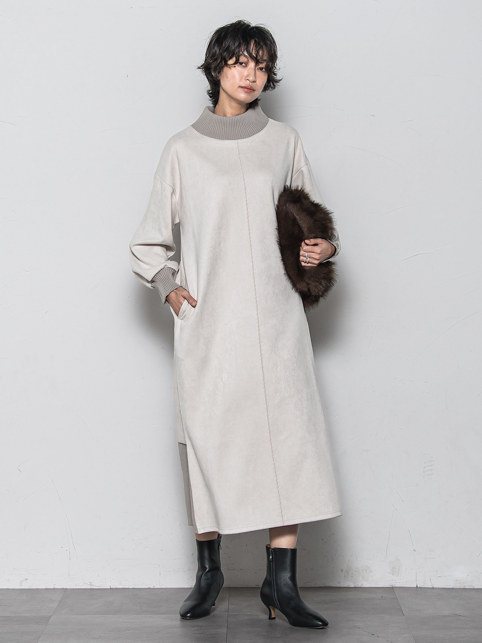 【WEB限定】スウェード×リブモックネックワンピース≪手洗い可能≫
