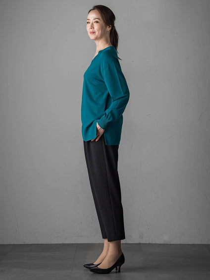 Vネックニット≪手洗い可能≫