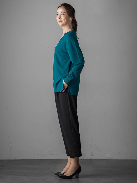 Vネックニット≪手洗い可能≫