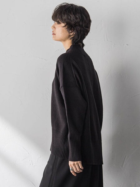 ハイネックシンプルニット≪手洗い可能≫