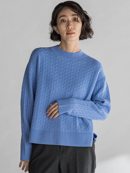 ケーブルニット