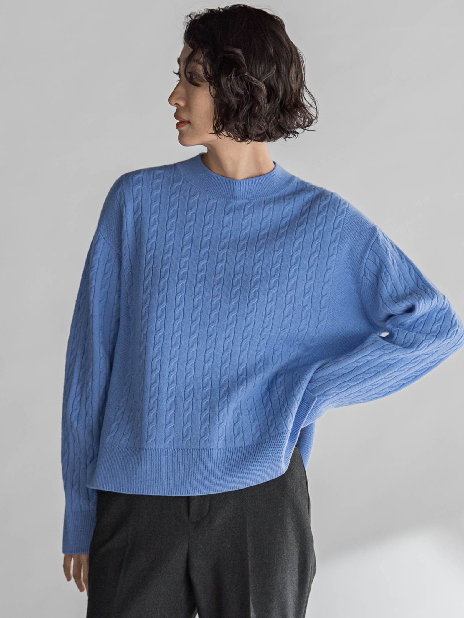 ケーブルニット