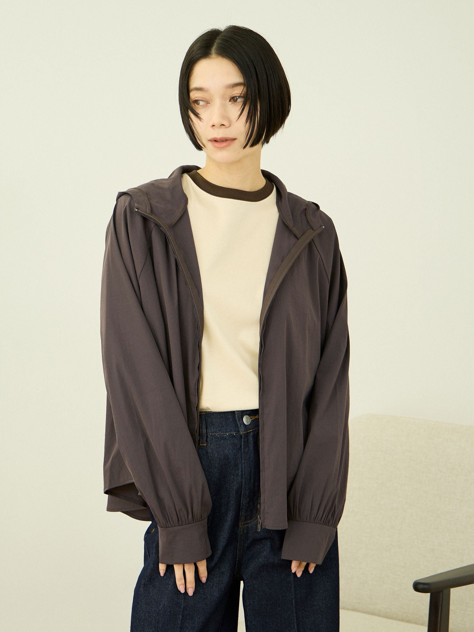 【日傘より、自由】ひんやりバックデザインパーカー