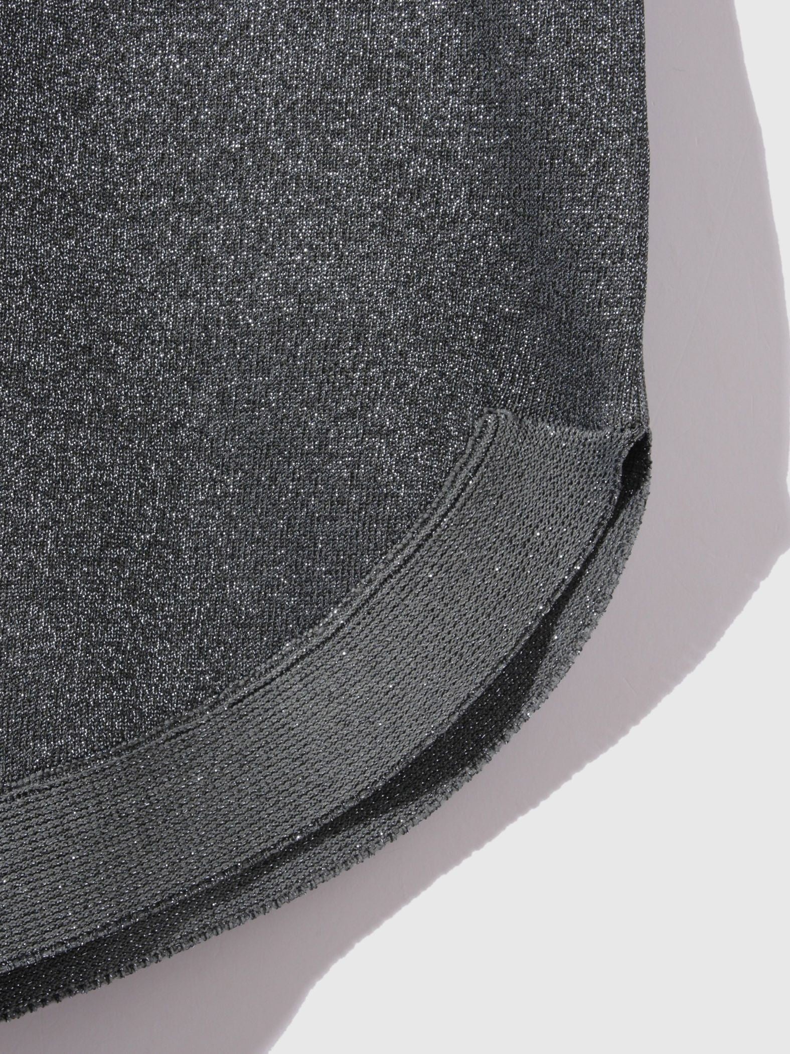 エアリーグリッターラウンドヘムニット≪手洗い可能≫