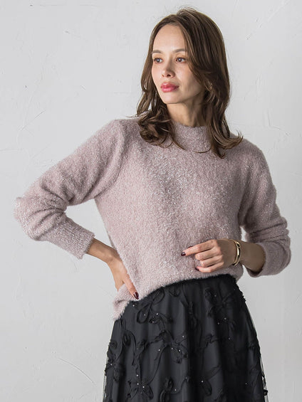 ラメシャギーニット