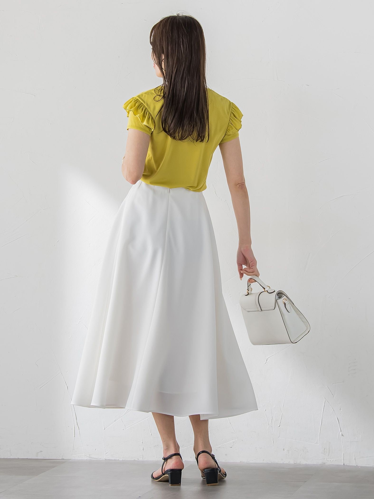【WEB限定】ショルダーフリルカットソー