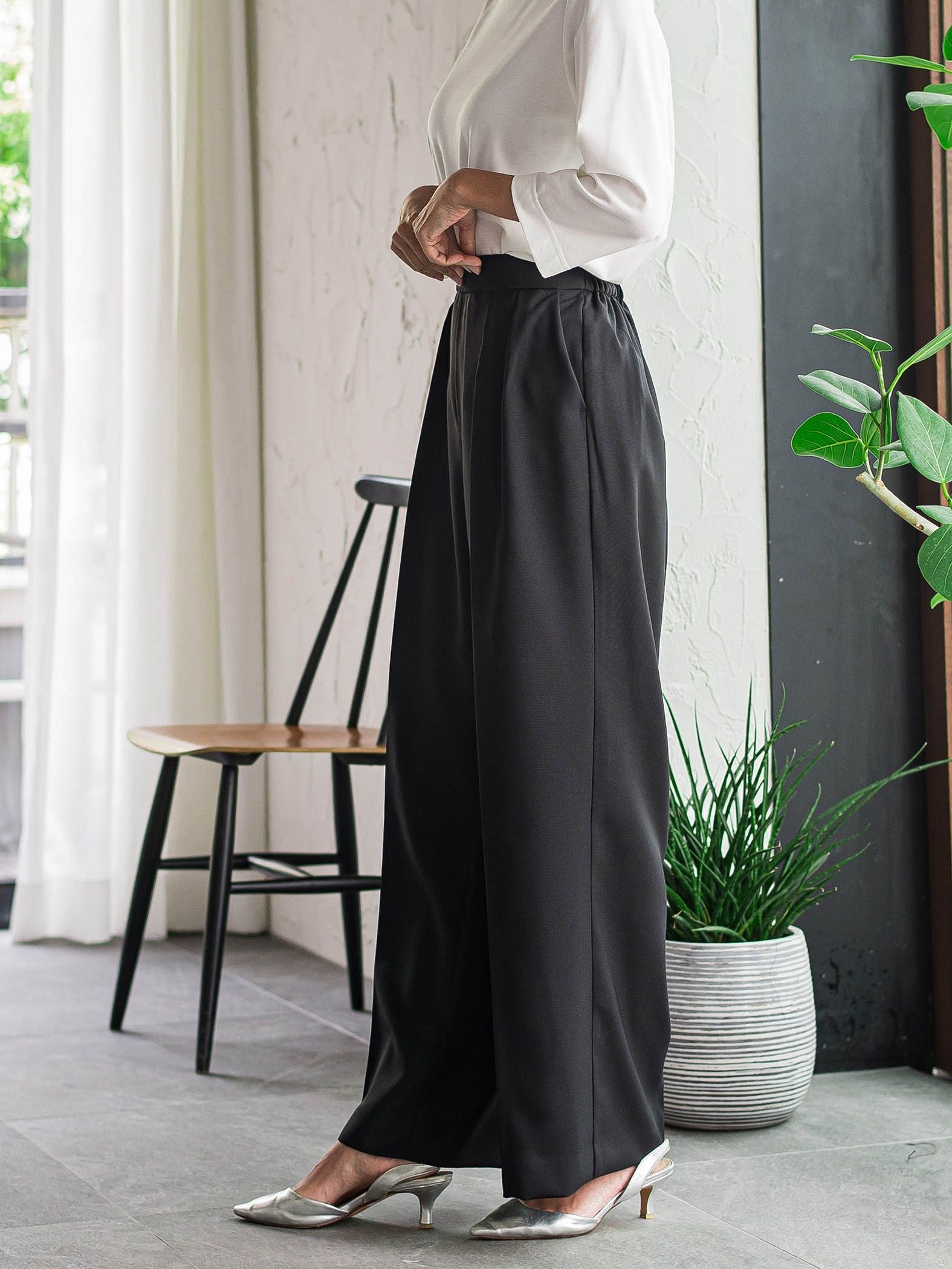 【WEB限定】タックワイドパンツ≪洗濯機で洗える≫