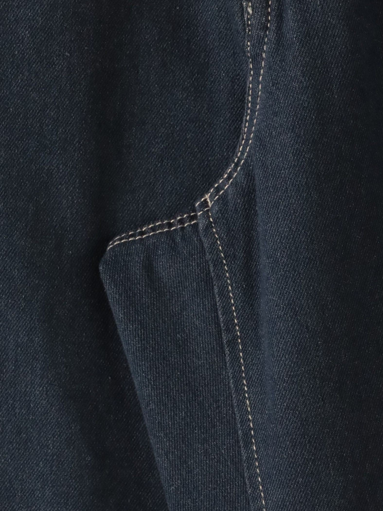 【WEB限定】デニムカーブパンツ≪洗濯機で洗える≫