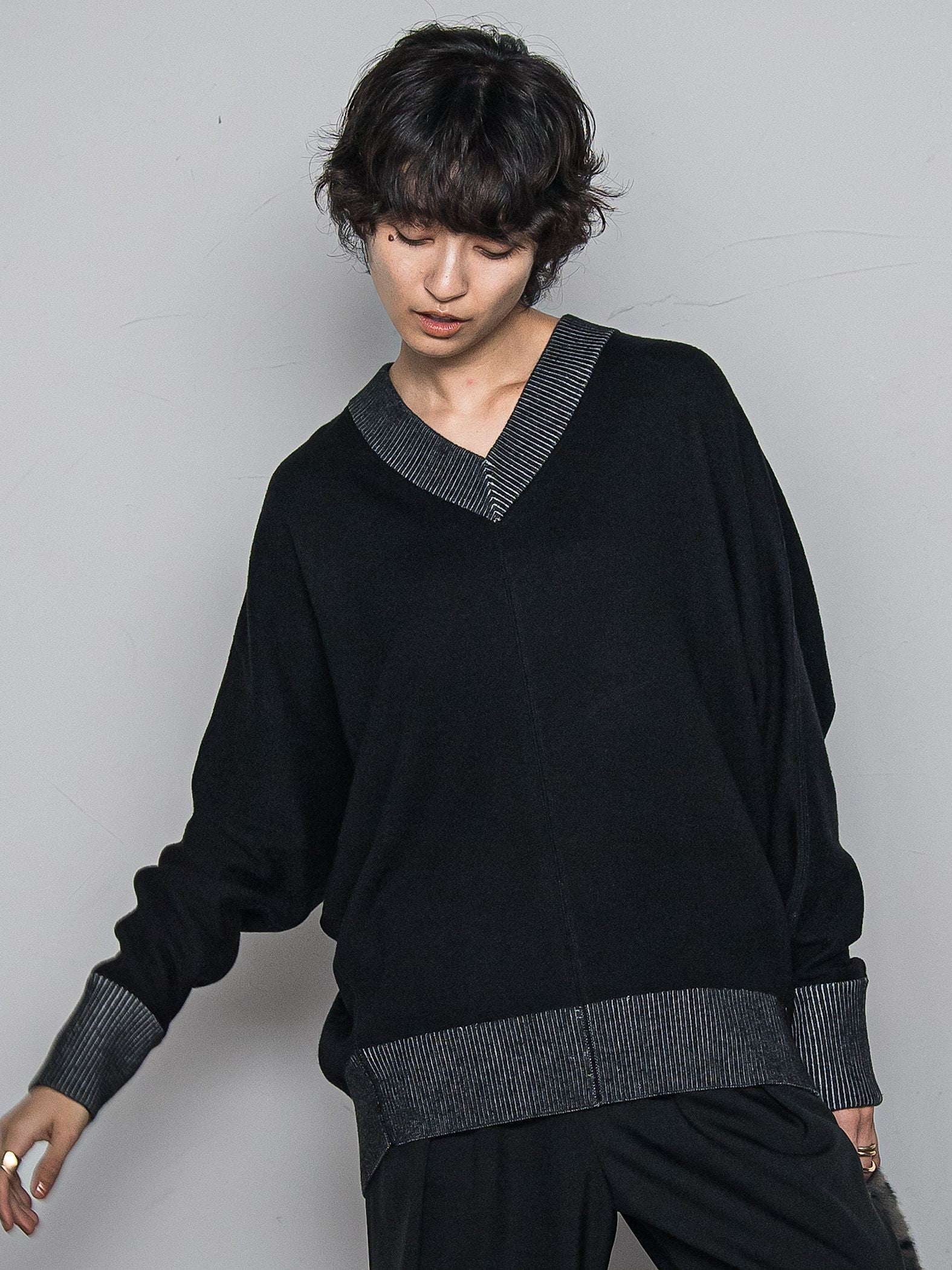 今日の気分で着回せるリバーシブルニット≪手洗い可能≫