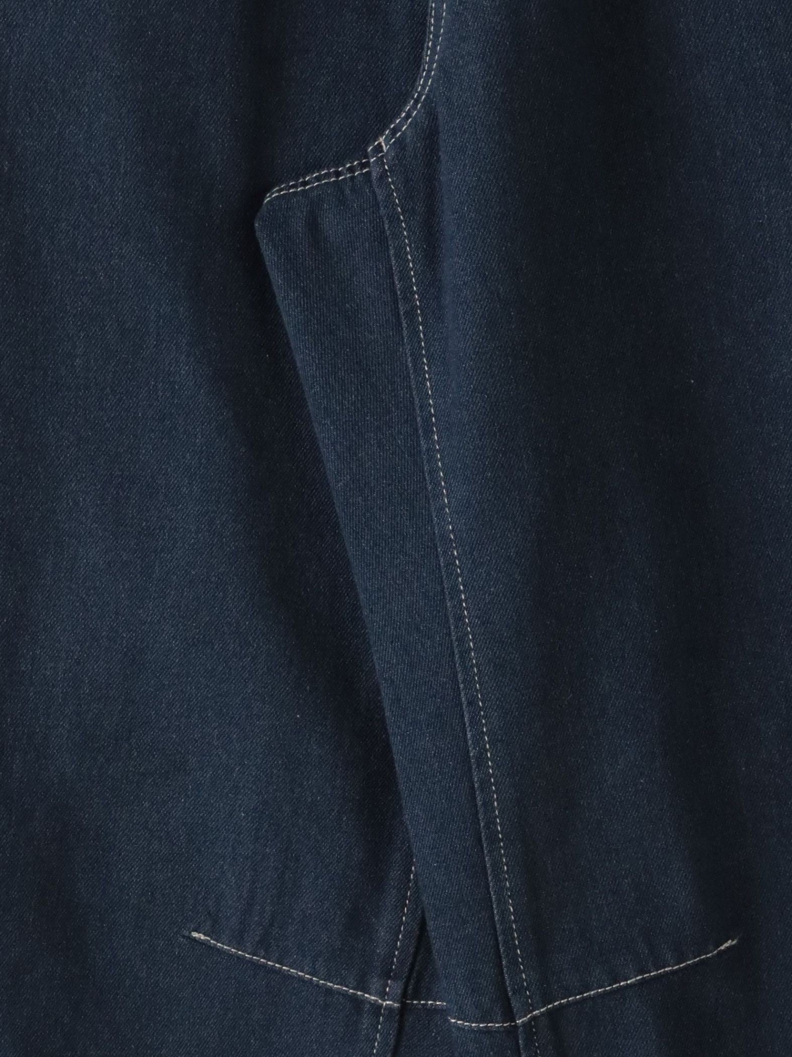 【WEB限定】デニムカーブパンツ≪洗濯機で洗える≫