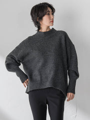 【WEB限定】”毎日頼れる”ゆったりモックネックニット