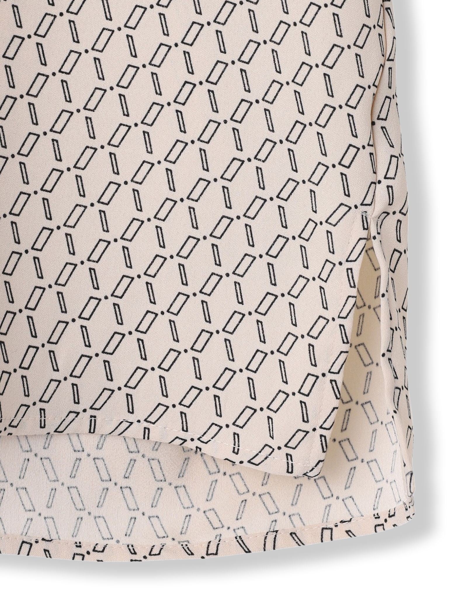 【WEB限定】バックサテン小紋プリントブラウス