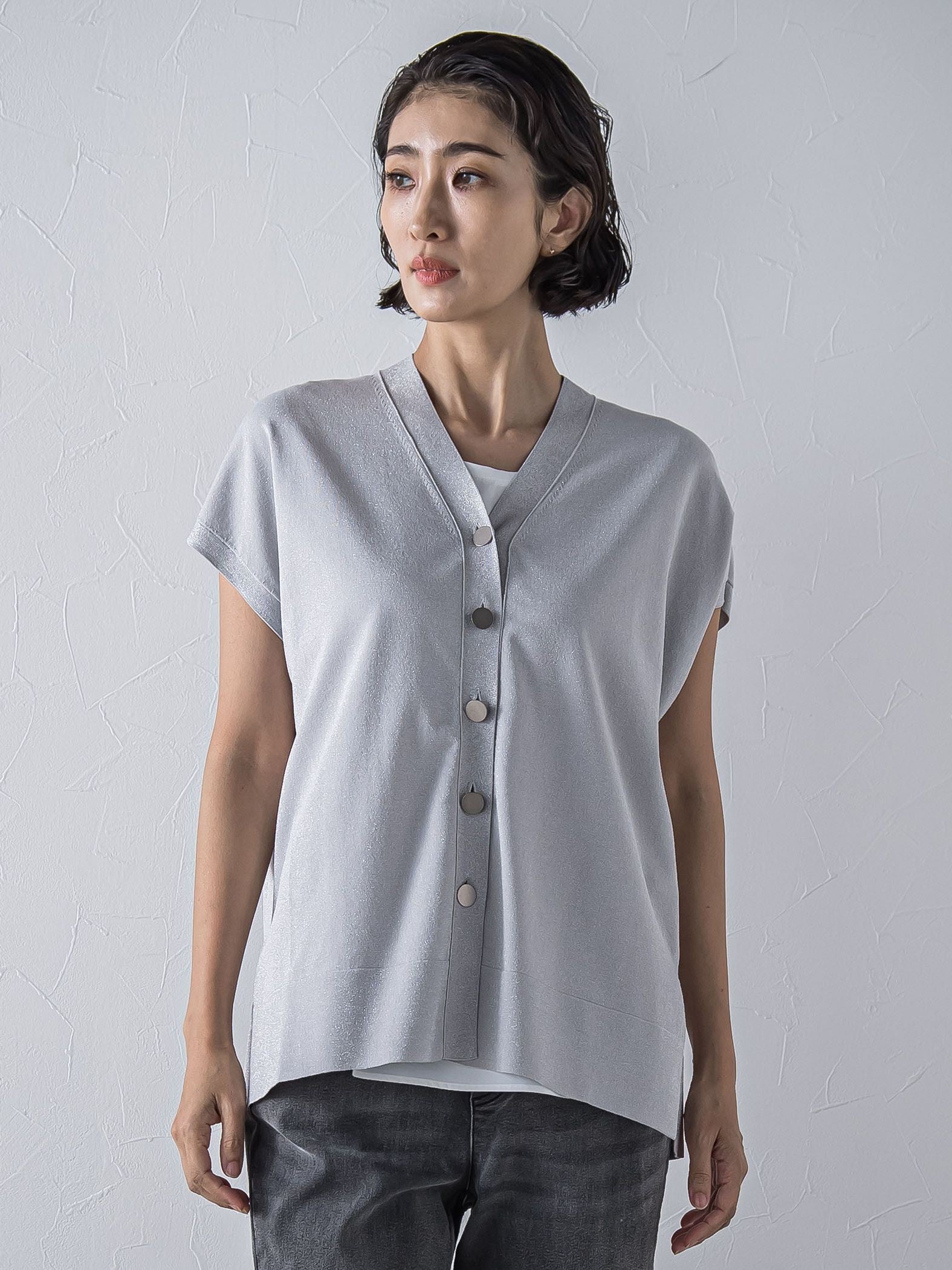 【大きいサイズ】”一枚でもレイヤードにも”ラメニットジレ≪手洗い可能≫