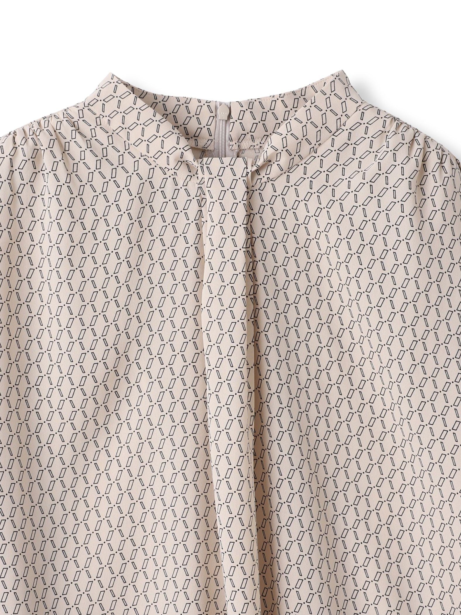 【WEB限定】バックサテン小紋プリントブラウス