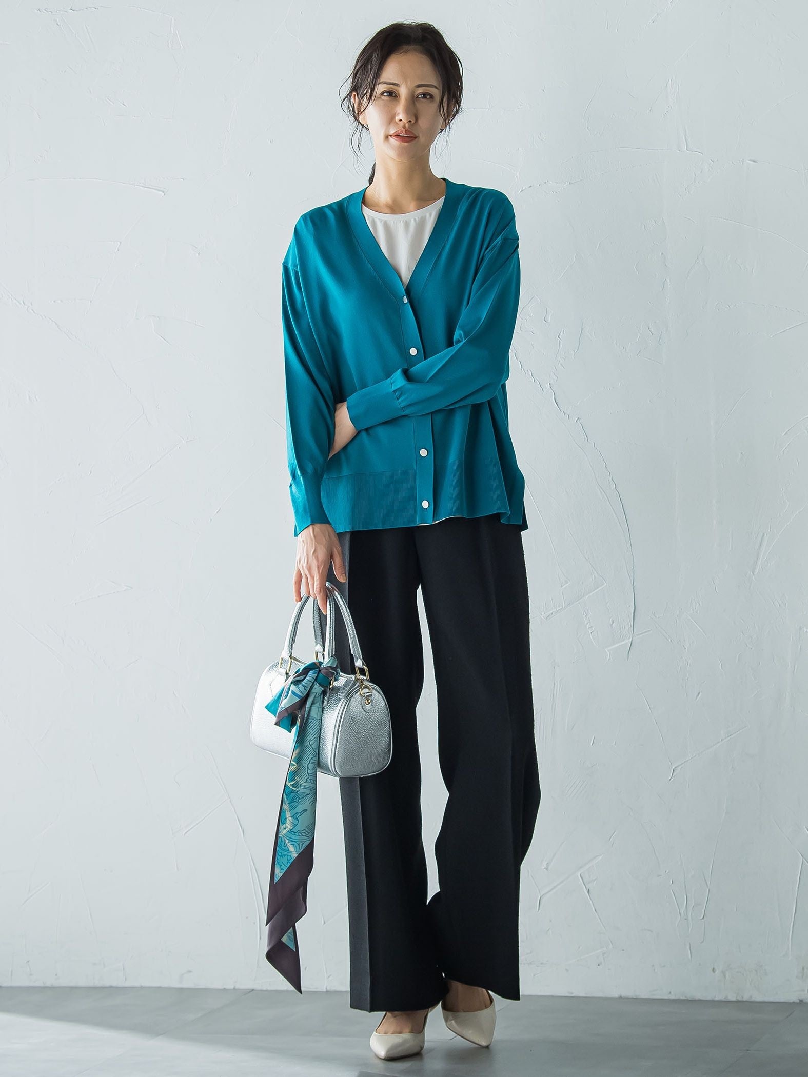 Vネックニットカーディガン≪手洗い可能≫