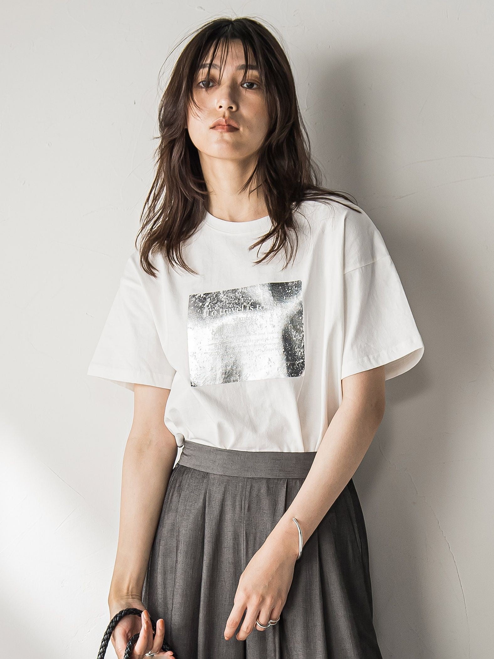 【WEB限定】スクエア箔オーバーサイズTシャツ≪手洗い可能≫