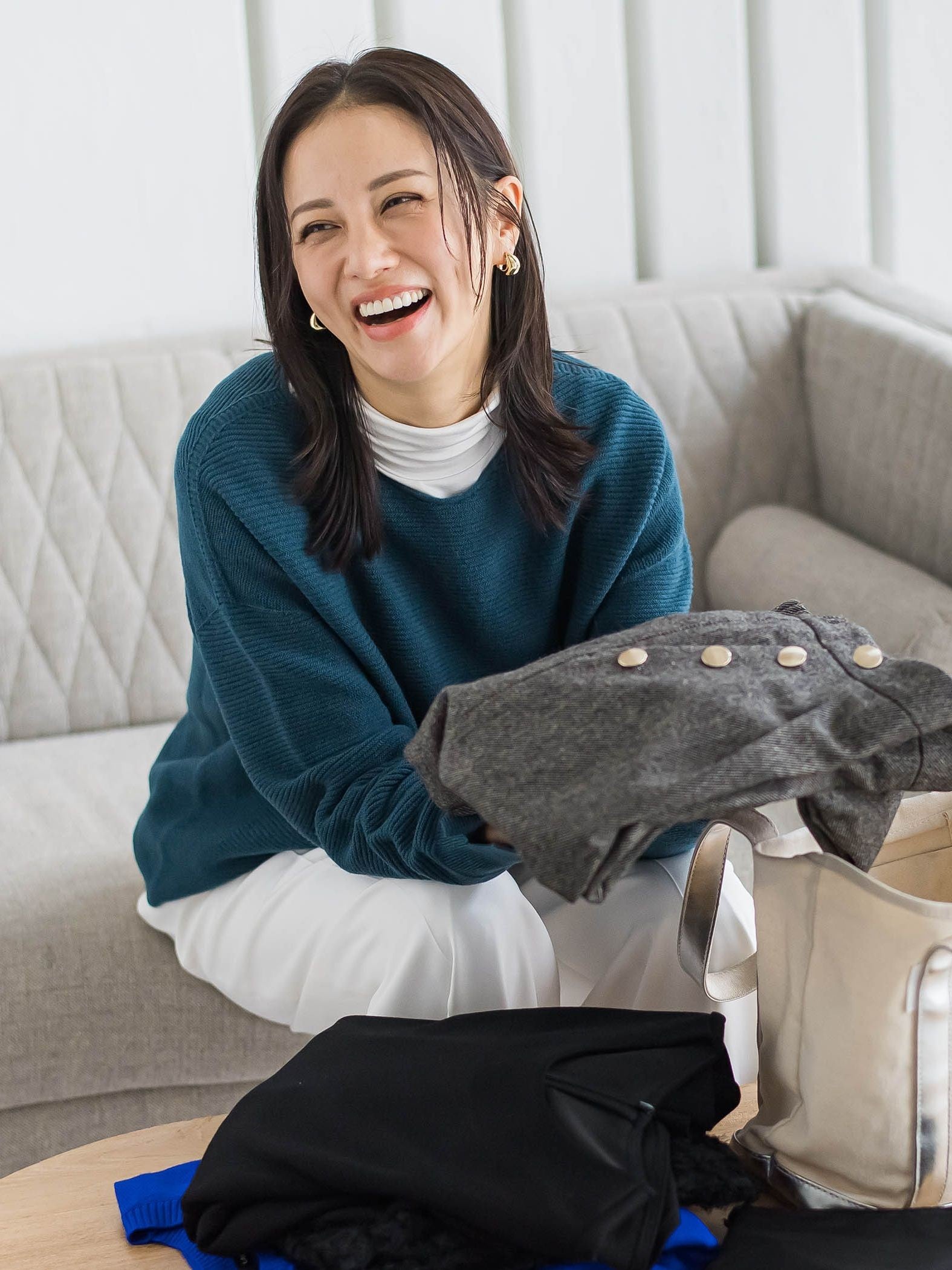 【WEB限定】吸湿発熱スムースタッチタートルカットソー