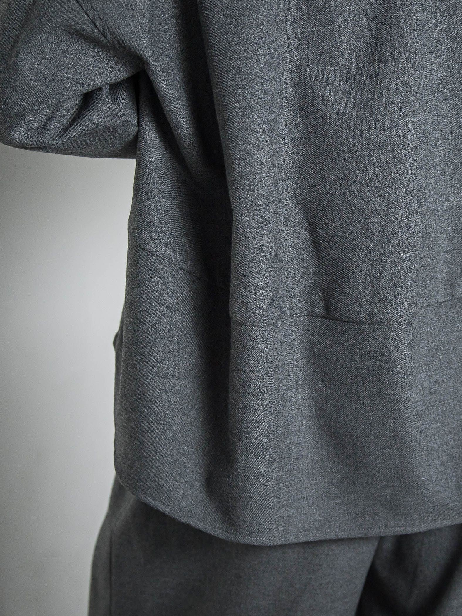 【一瞬で楽とキレイを叶える】裏起毛2WAYネックブラウス≪手洗い可能≫