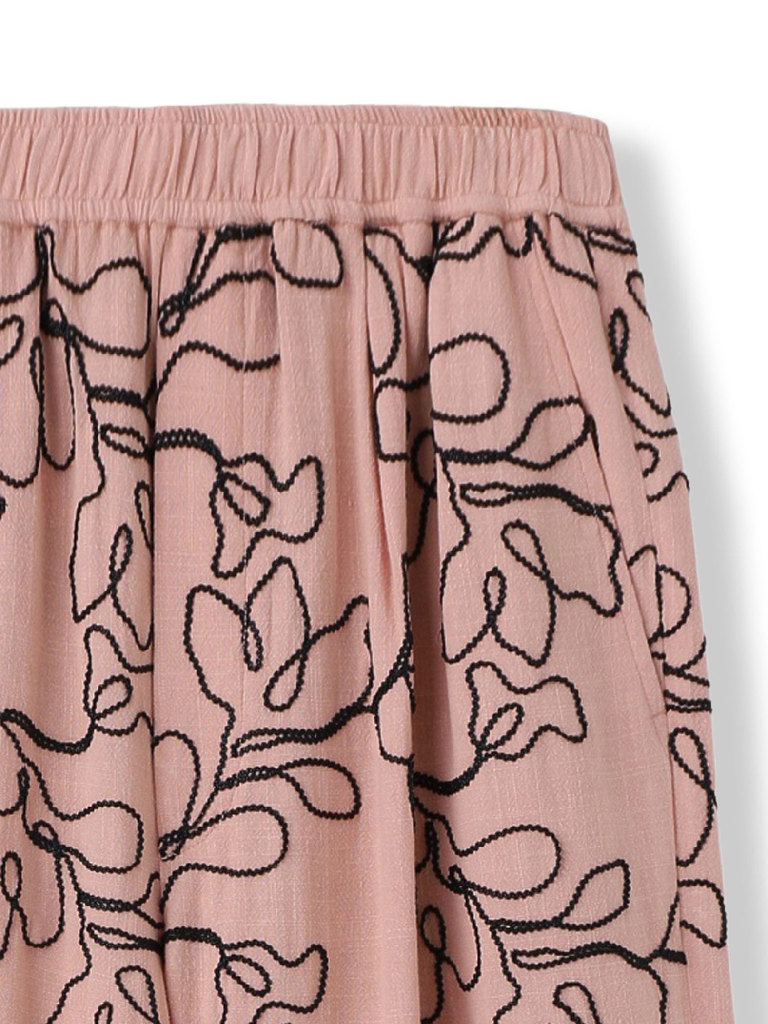 ボタニカル刺繍イージーワイドパンツ