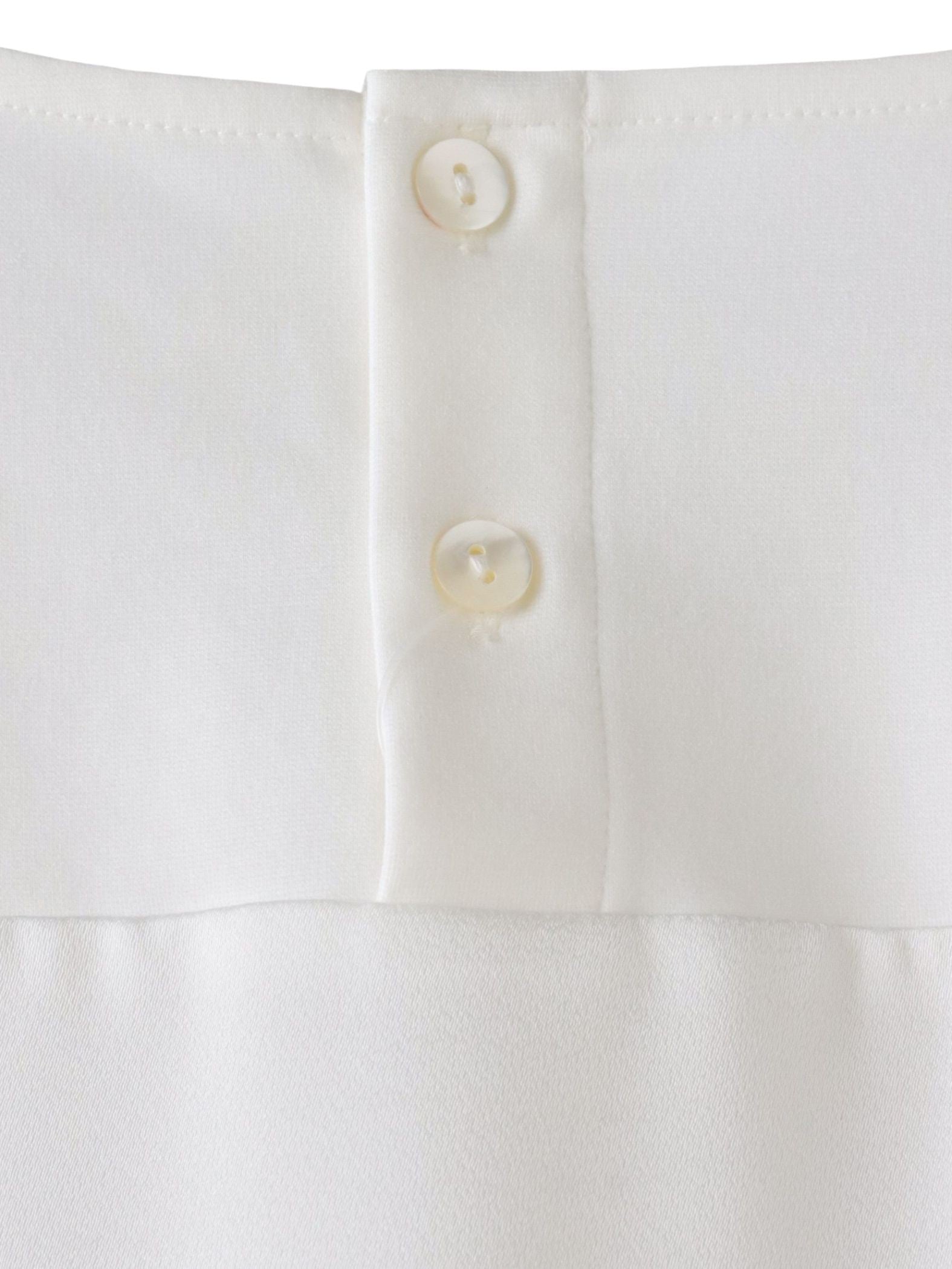 【大きいサイズ】バックサテン切り替えスムースカットソー