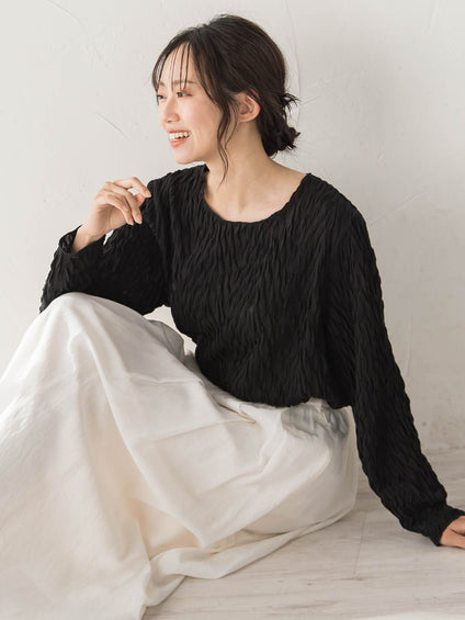 【WEB限定】フリルジャガードクルーネックプルオーバー