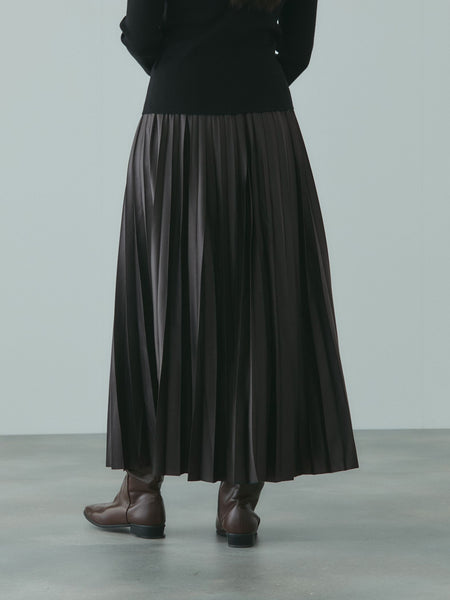レザーライクジョーゼットプリーツスカート≪手洗い可能≫
