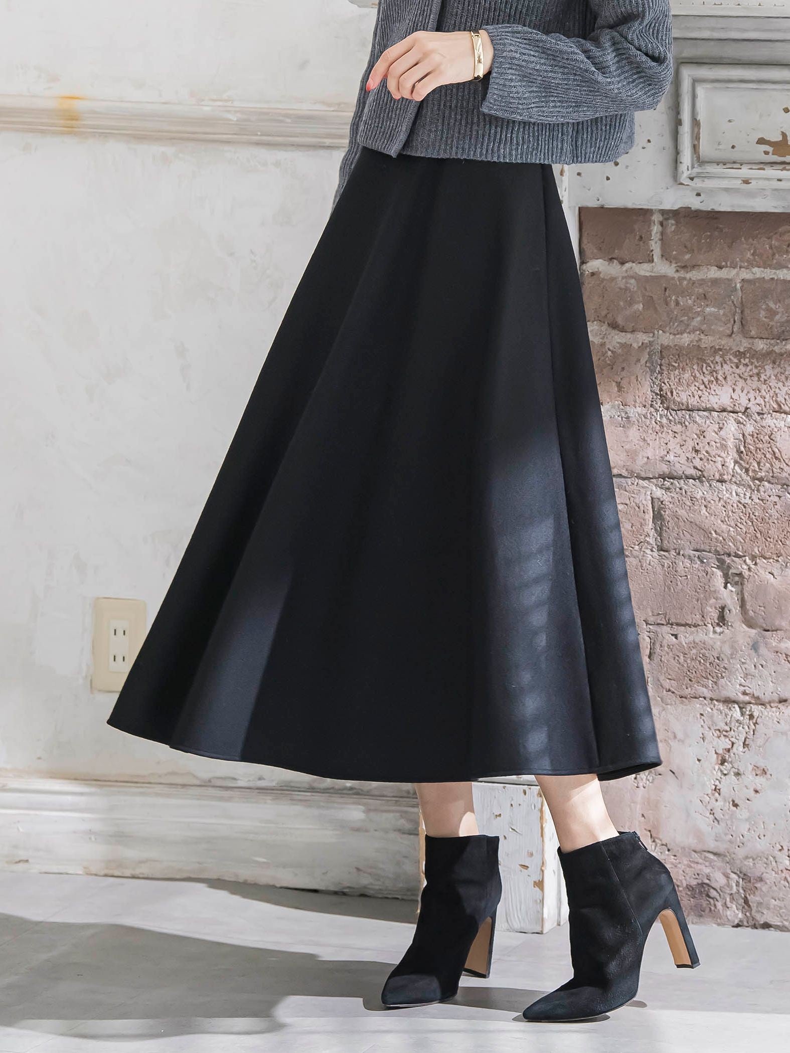 メルトンサーキュラースカート