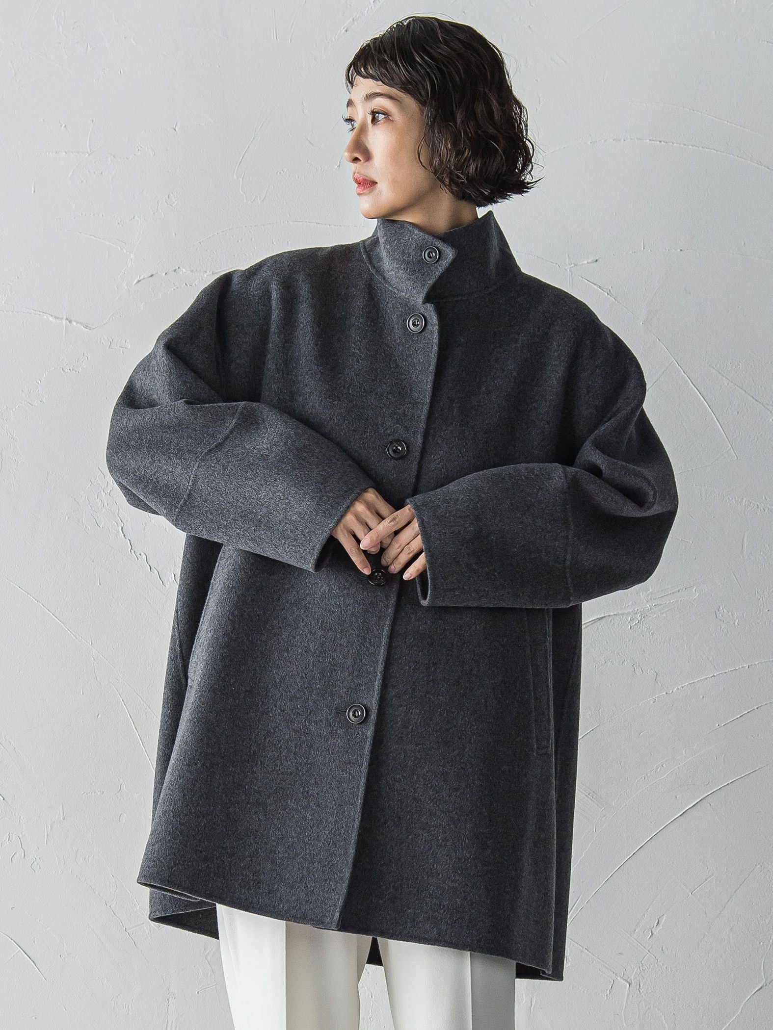 <極>”軽さと贅沢なぬくもり”スタンドカラーリバーコート