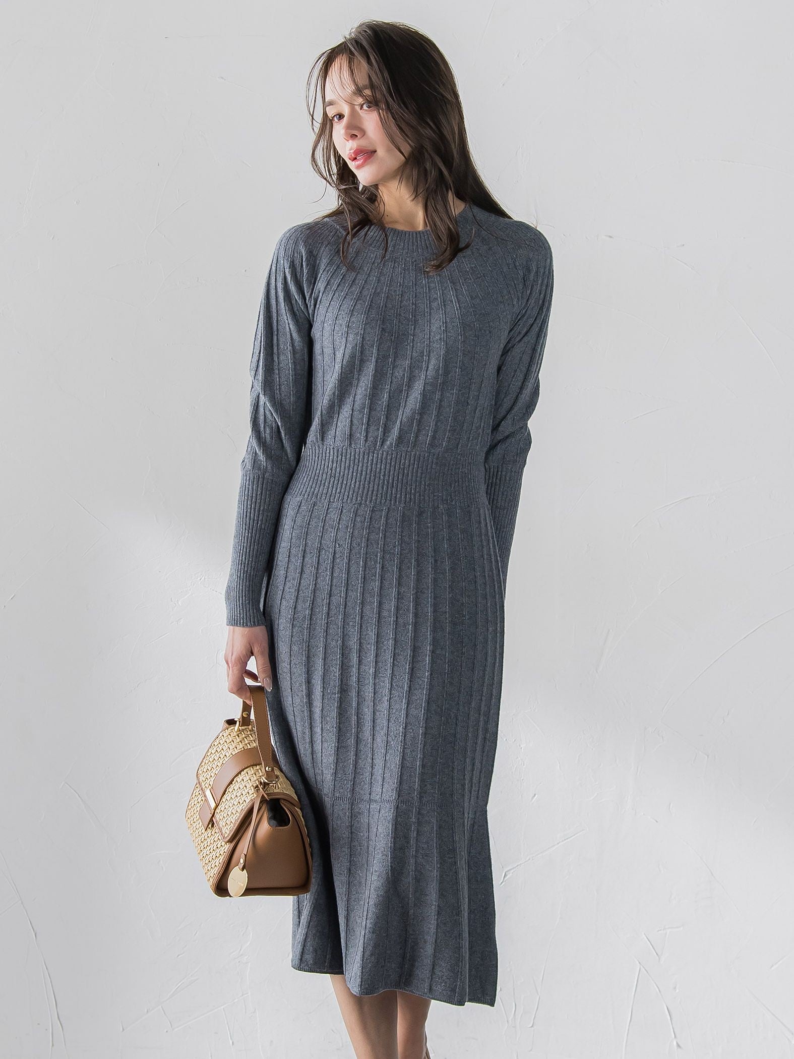 ニットワンピース